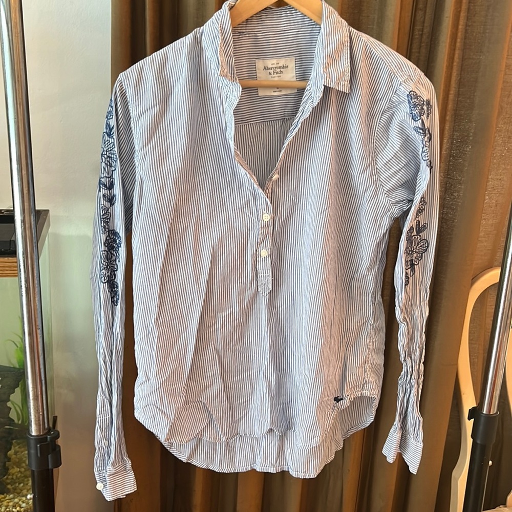Abercrombie half button up